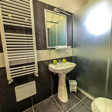 Cristal - Guest house *